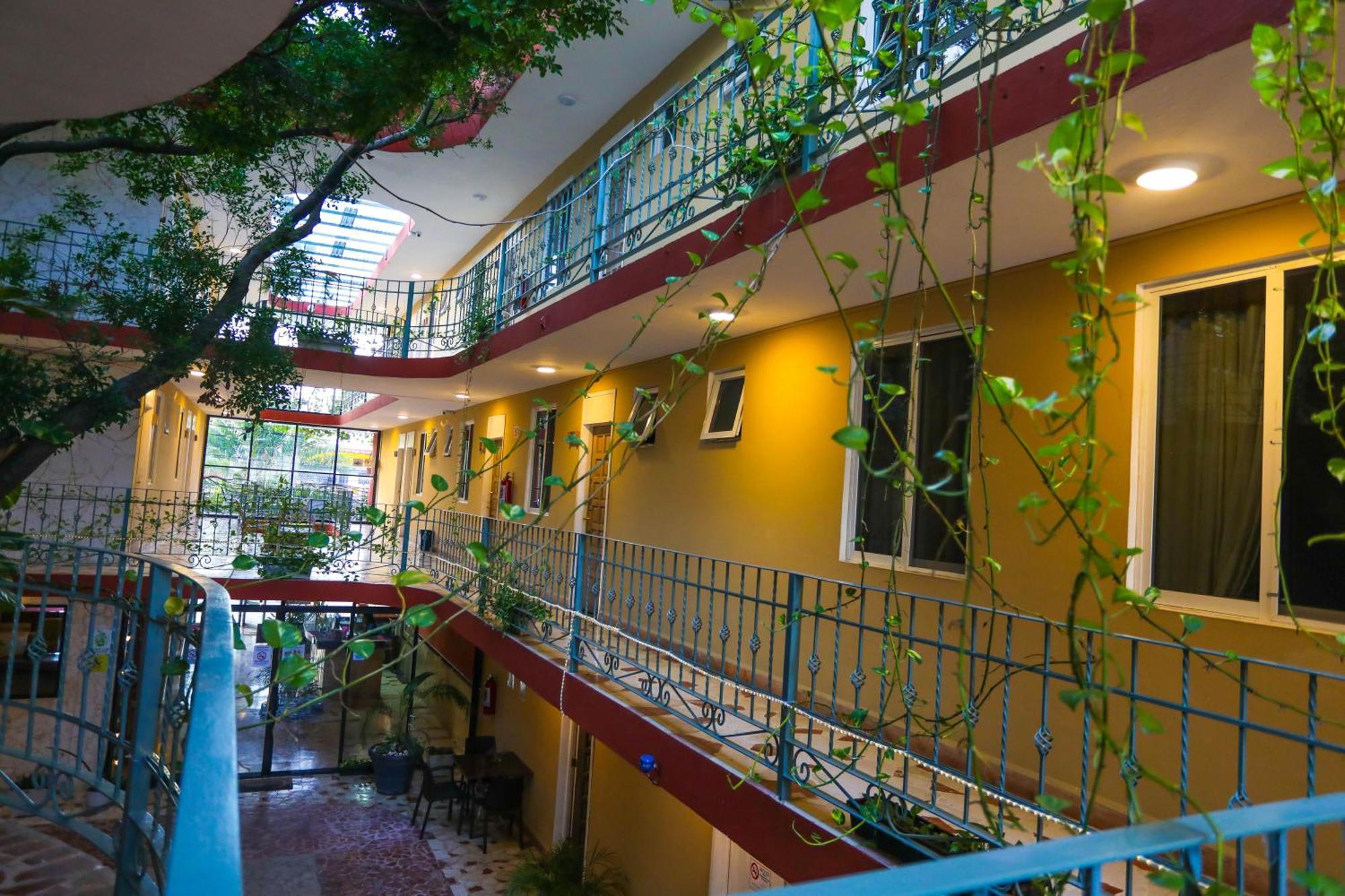 Hotel Santa Maria Cancun Exterior photo