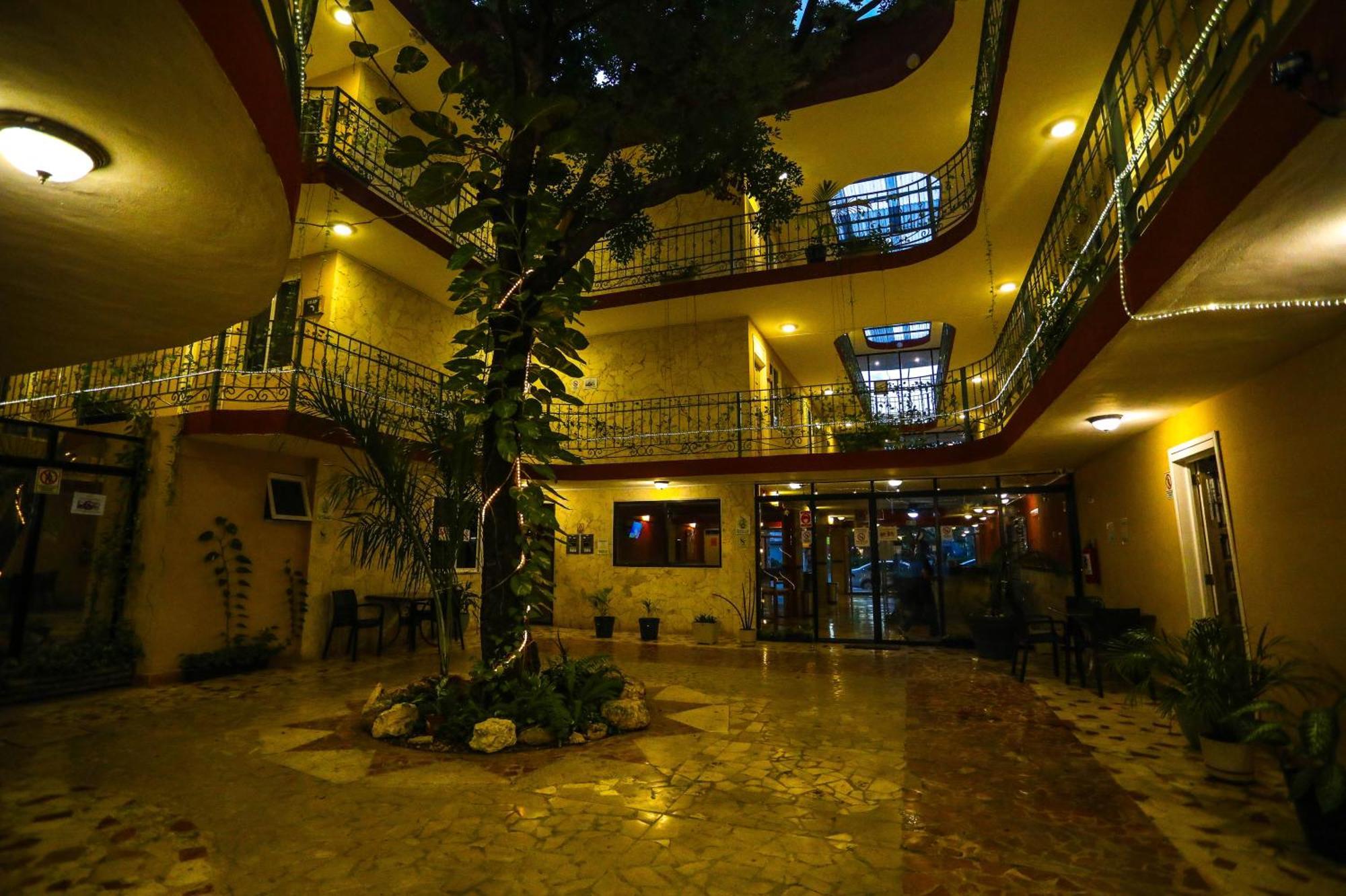 Hotel Santa Maria Cancun Exterior photo